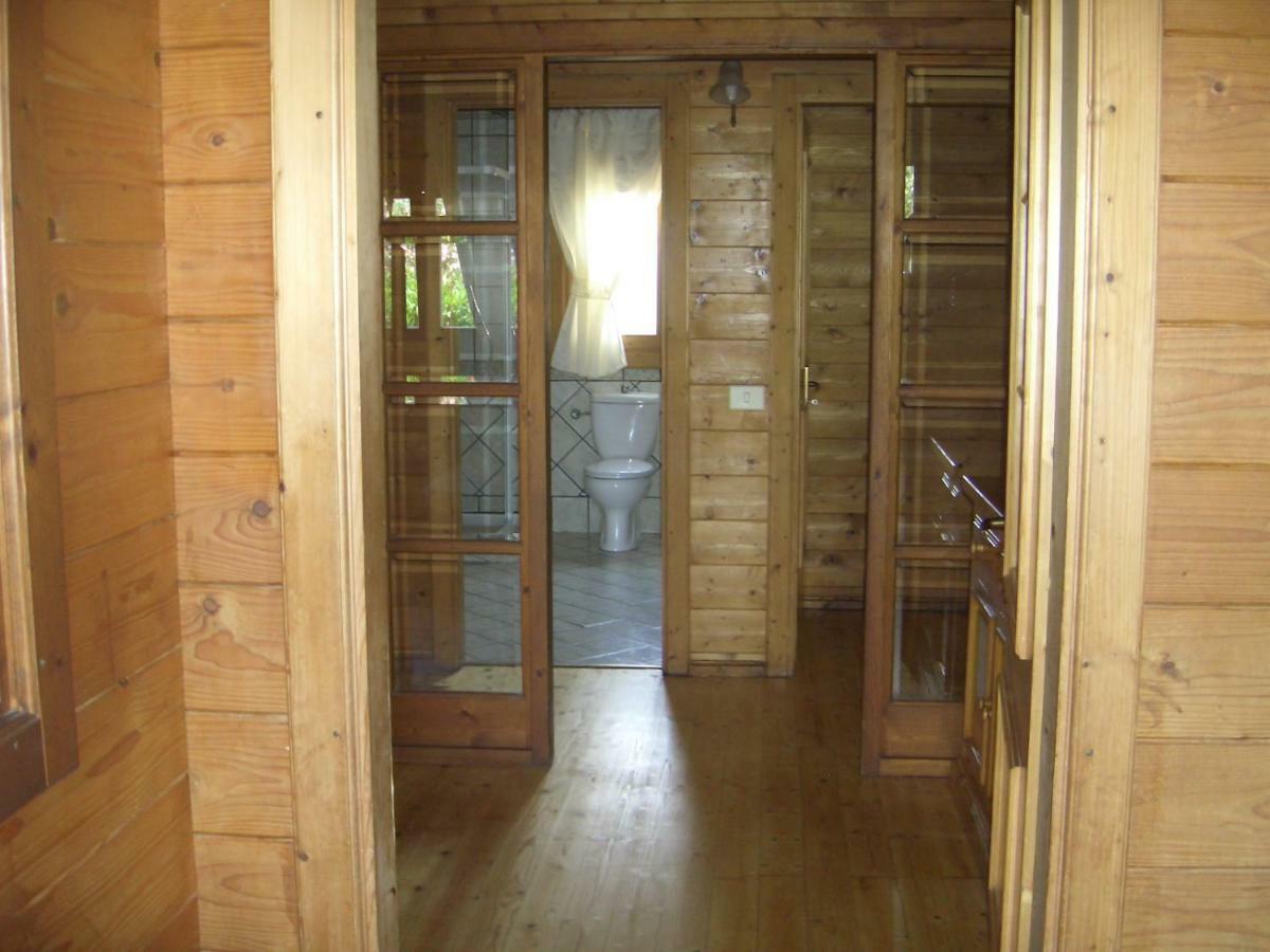 ארדאה Chalet L Oasi Di Ambra 8 Posti Letto Con Uso Piscina מראה חיצוני תמונה
